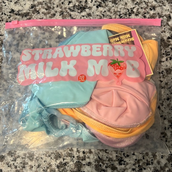 Strawberry Milk Mob Sherbet One Piece Swimsuit - Picture 2 of 6